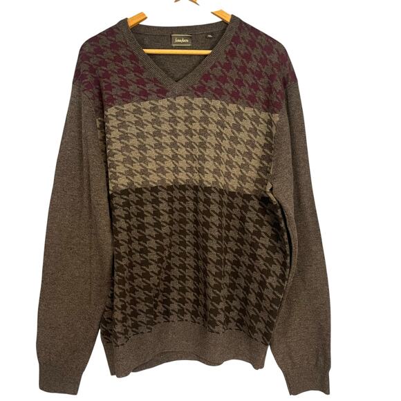Neiman Marcus Men's Wool Blend V-neck Sweater XXL - Picture 1 of 4